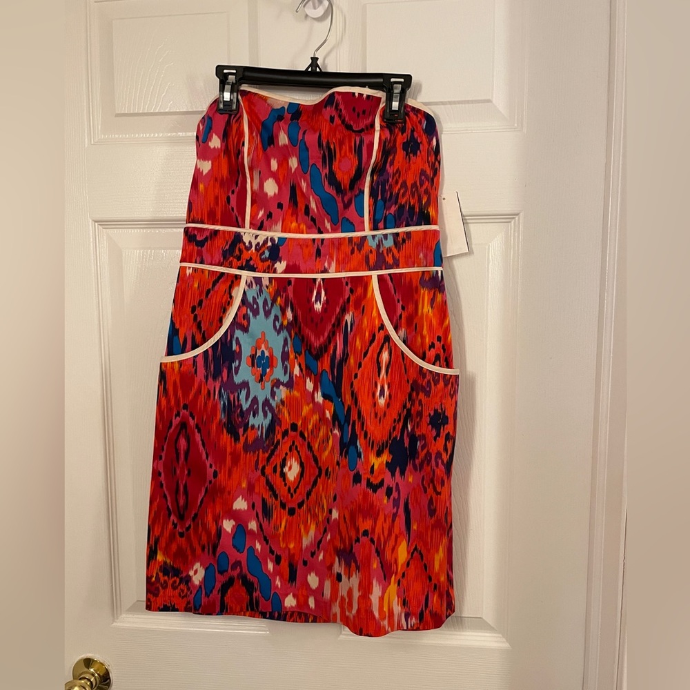 Orange & pink multicolor strapless dress. Size 8.